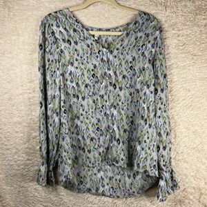 Maurices Womens Button Front Shirt Ivory Green Ikat Bell Sleeve‎ V Neck S New